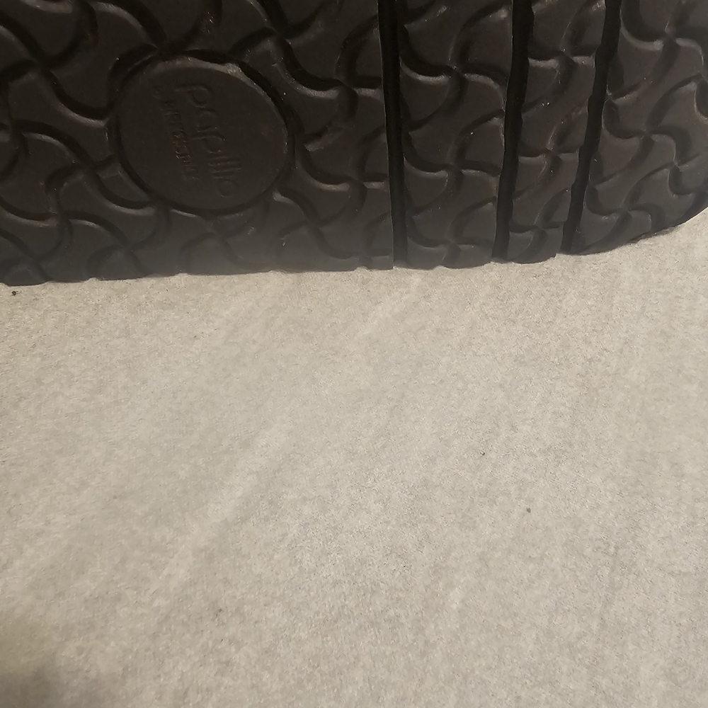 Black Women's Sandals - Picture 5 of 8